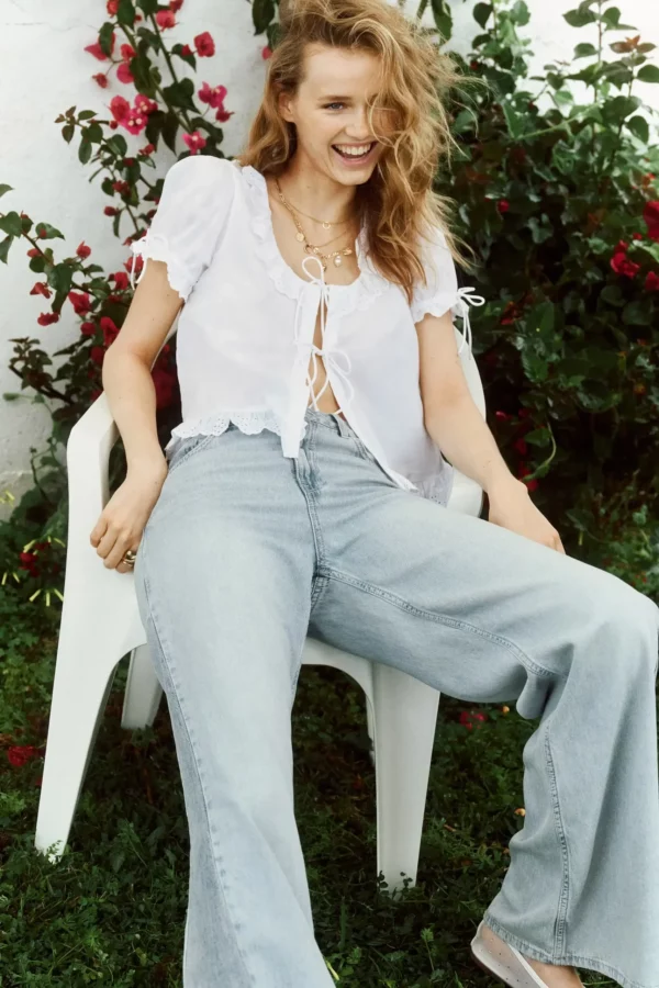 Romantic Tie-Front Lace Trim Blouse