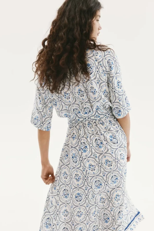 Belted Porcelain Pattern Midi Dress